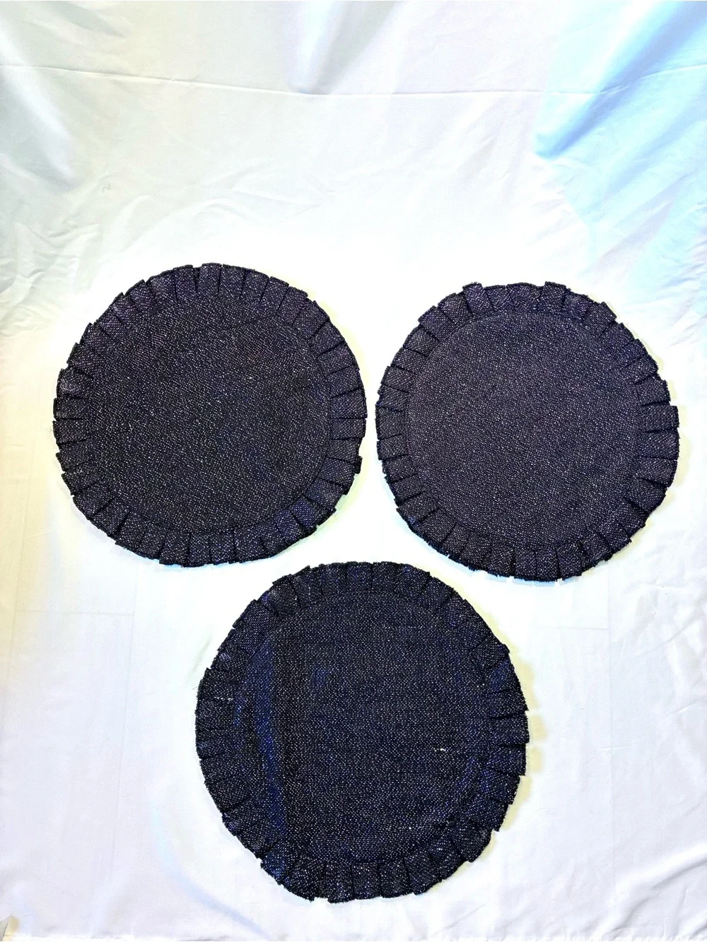 Isaac Mizrahi Ruffle Placemat Charger
